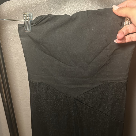 Prettylittlething dress - Picture 2 of 4